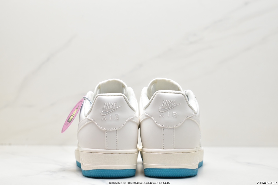 240 Nike Air Force 1 '07 Low CH6696-326
