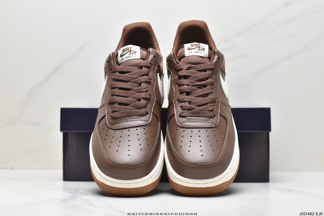 180 Nike Air Force 1 '07 Low DV0791-200