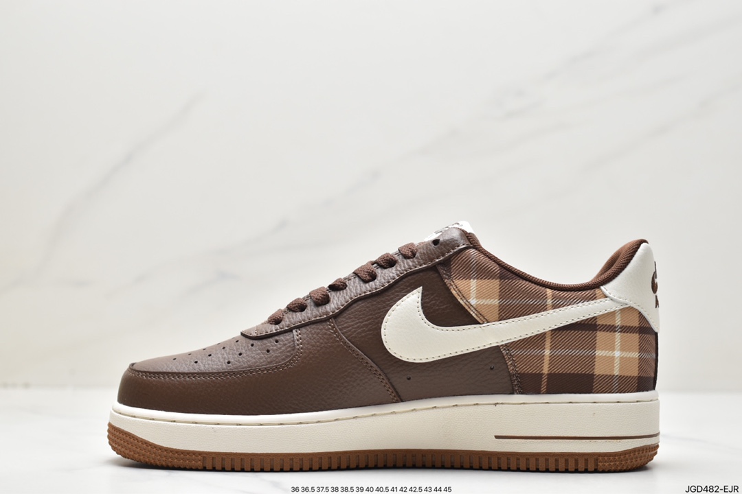 180 Nike Air Force 1 '07 Low DV0791-200