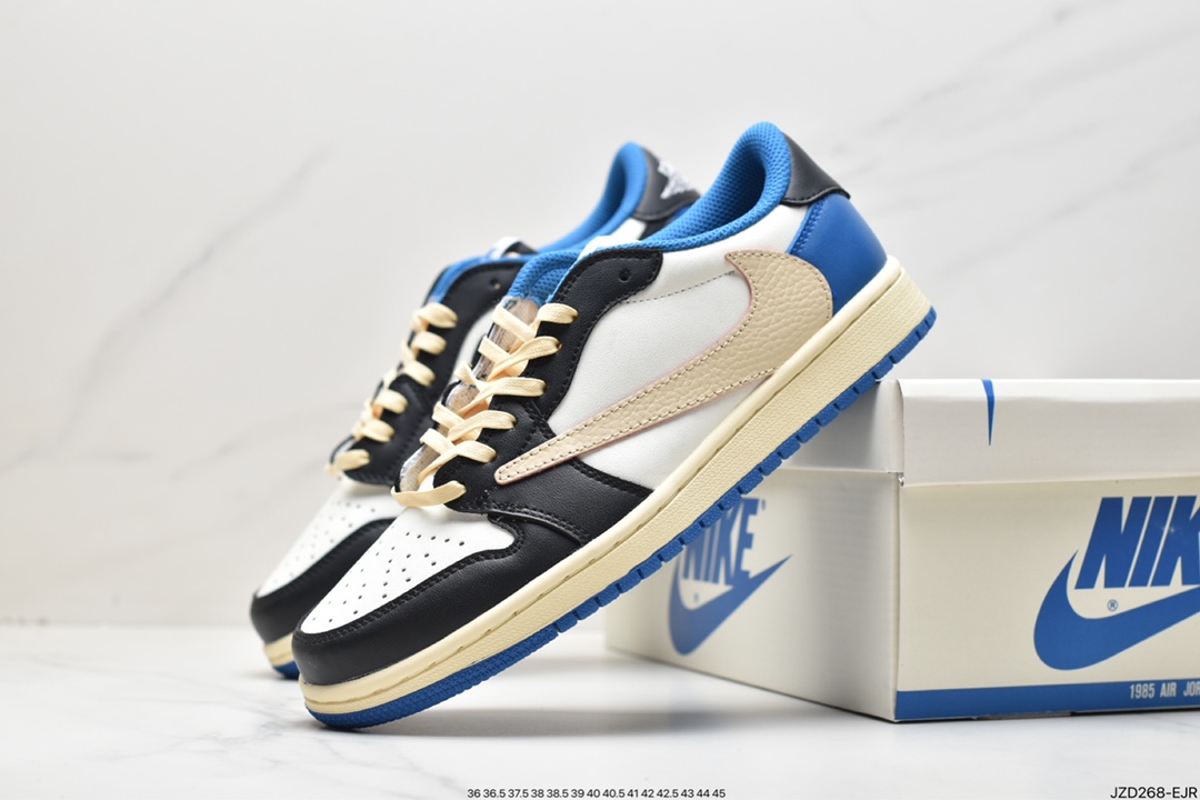 140 Travis Scott x Air Jordan 1 Low AJ1 乔丹1代低帮篮球鞋/TS联名深棕倒钩 CQ4277-001