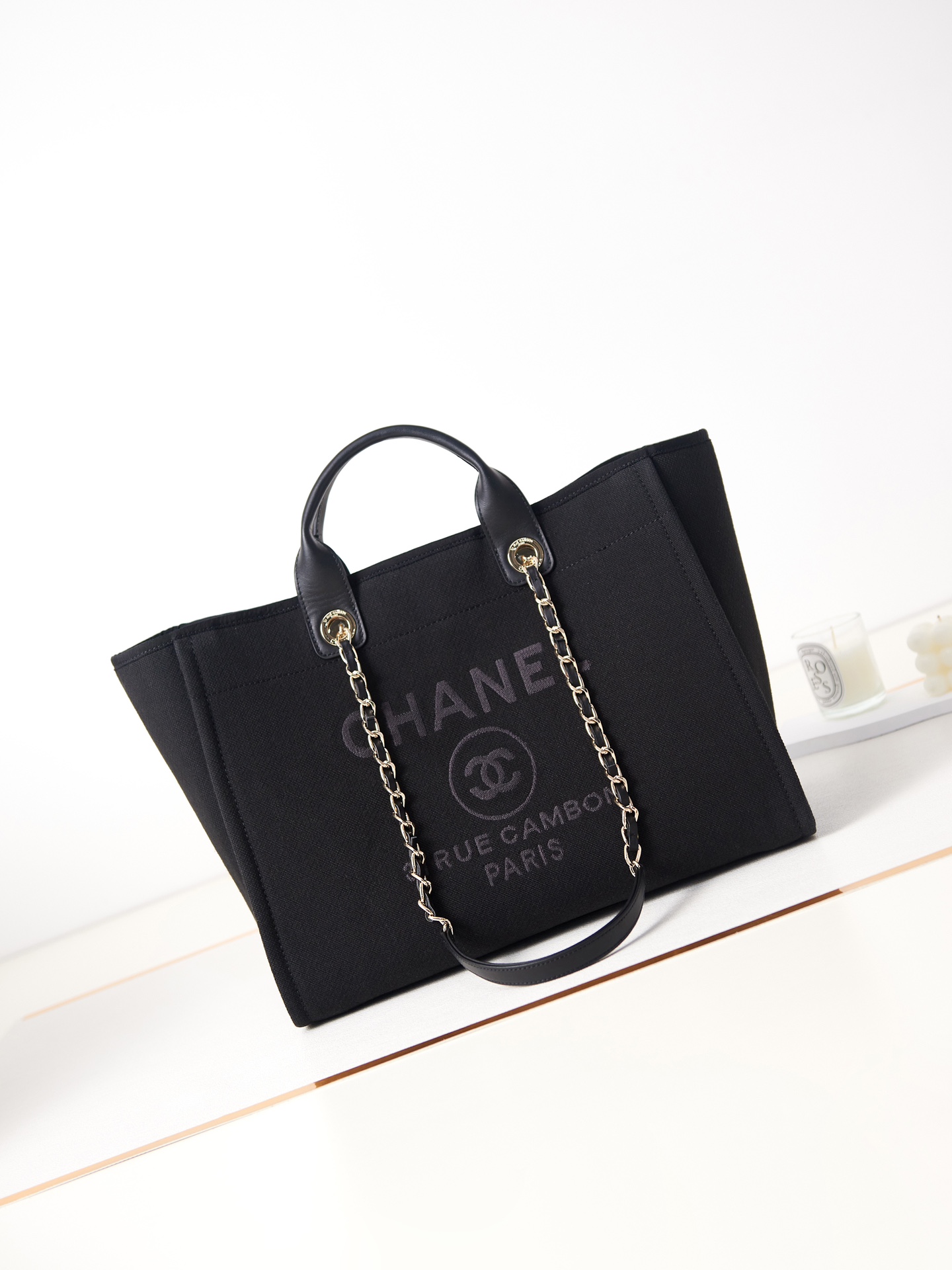 Chanel Bolsos de mano Nueva réplica de diseñador
 Negro Blanco Playa