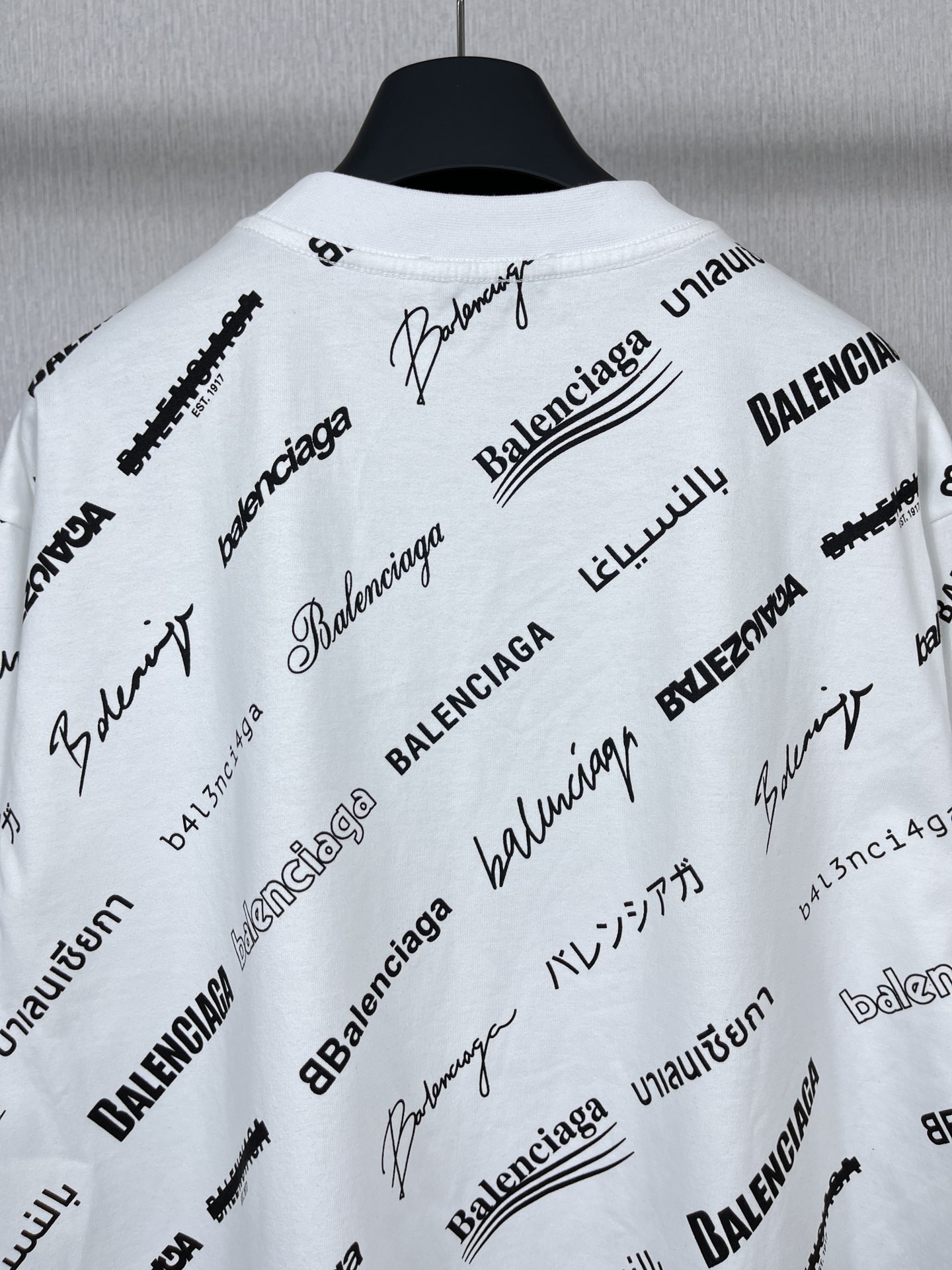 High Quality Women’s Clothes: BALENTCI*GA/Paris 2023 Collection Featuring Classic LOGO T-shirts - 图片 9