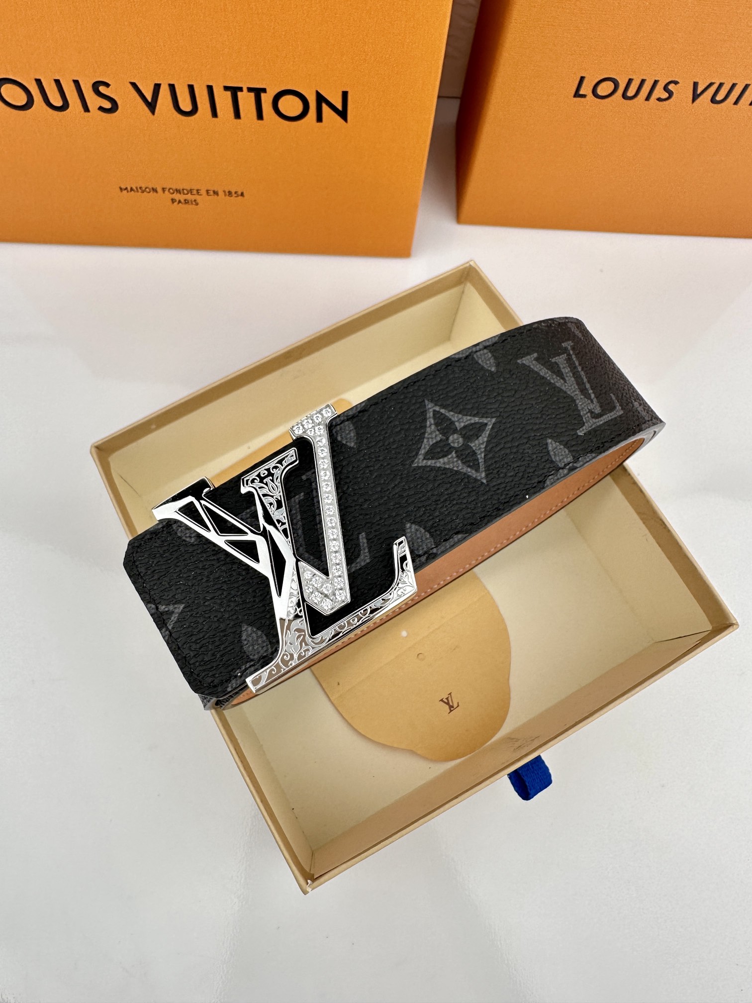 LV代工厂货品4.0宽度可验货正品一