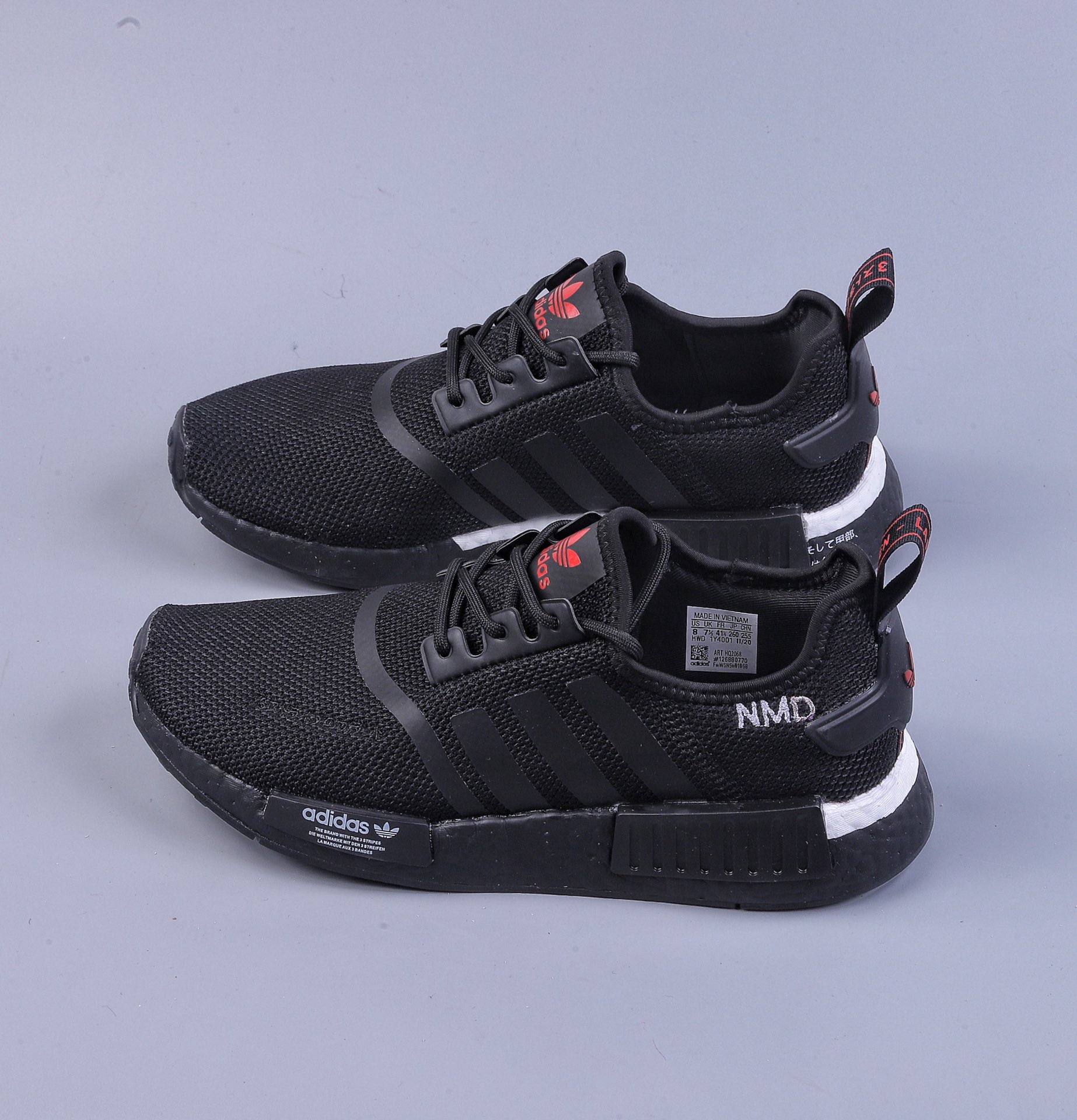 Adidas NMD R1 Boost HQ2068 Adidas really explosive casual running shoes