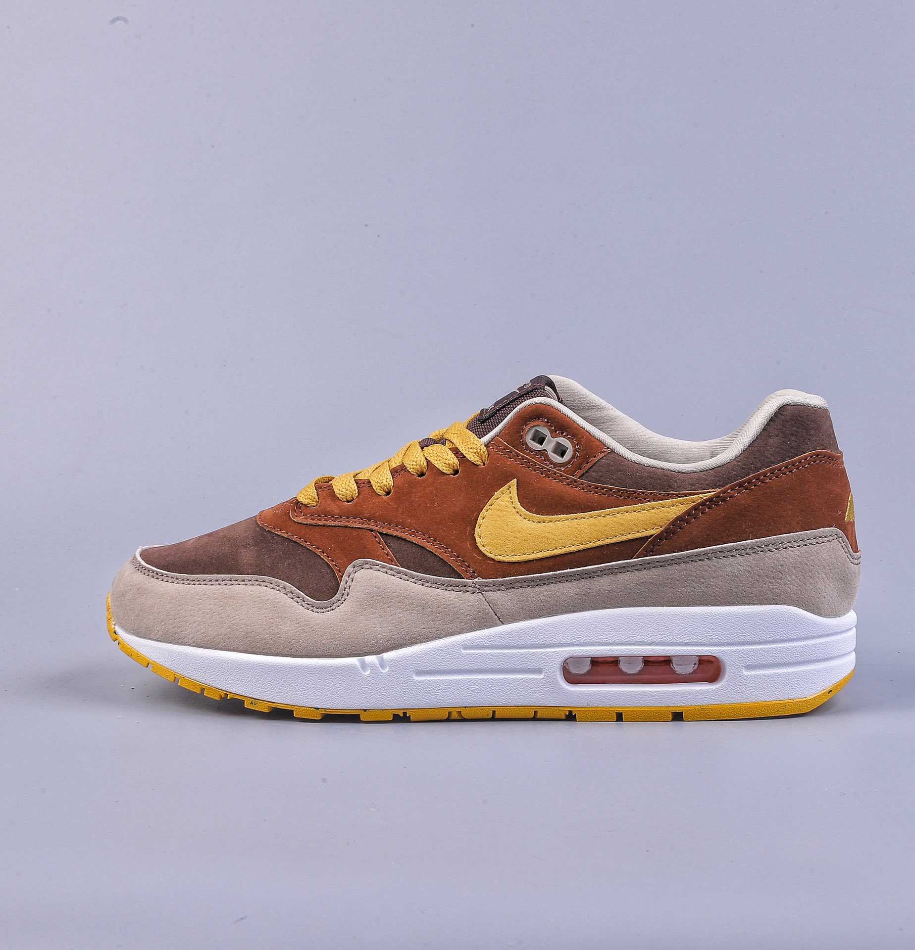 240 Nike Air Max 1 耐克半掌气垫复古跑步鞋 ZD0482-200