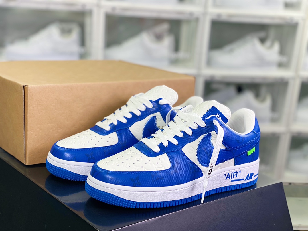 550 Louis Vuitton x Nike Air Force 1'07 LV8 Low”Royal Blue/White/LV Monogram”空军一号“皇家蓝白LV压纹老花”AEU3BM16M693-1A9VA0