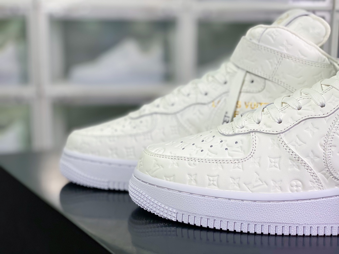 450 【Louis Vuitton】 x 【Nike】 Air Force 1'07 LV8 Low”White/LV Monogram”空军一号AEU3BM16M693-1A9V87