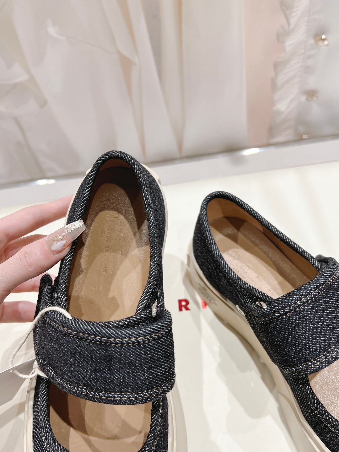 高品质升级版 Marni|玛丽珍大头娃娃鞋‼️升级大底，原版一致套楦工艺，升级最新官方原版包装‼️玛尼这