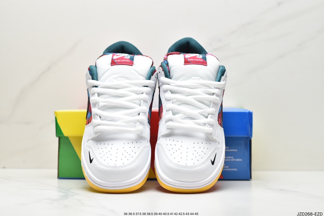 140 耐克Nike WMNS SB Dunk Low GS”Ivory Hyper Royal”扣篮板鞋 DH7695-103