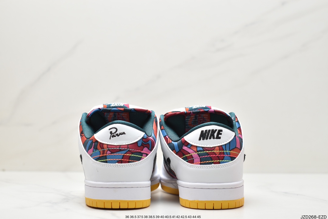 140 耐克Nike WMNS SB Dunk Low GS”Ivory Hyper Royal”扣篮板鞋 DH7695-103