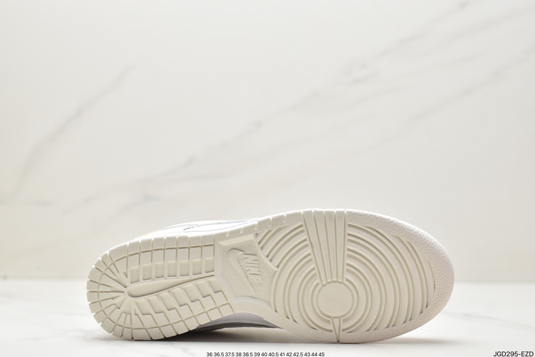 180 耐克Nike SB Zoom Dunk Low 板鞋 FD0803-100
