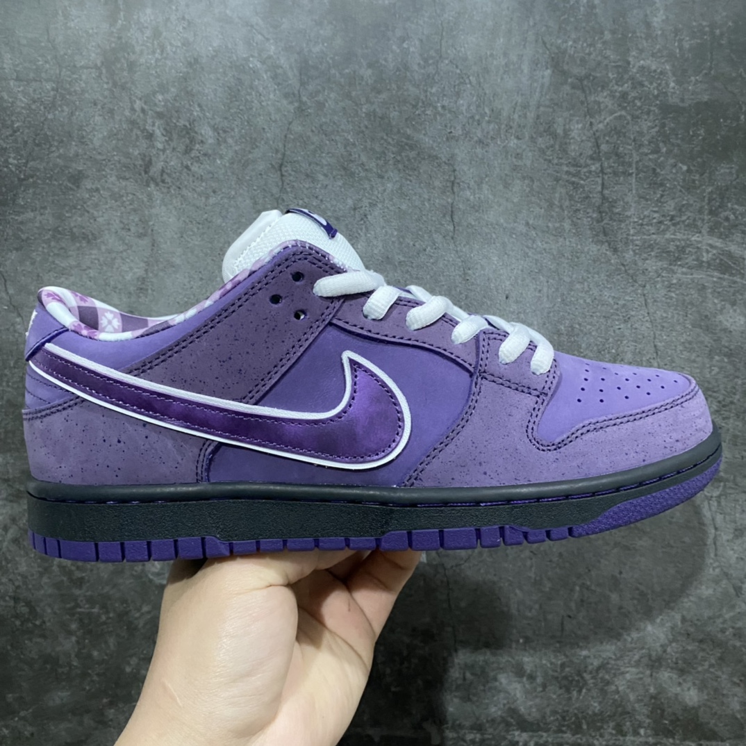 Concepts x Nike SB Dunk Lown紫龙虾联名配色 S2 纯原生产线出品n#独家原版原盒开模打造n#原厂织唛标 一致匹配原版n#原楦原纸板开发 匹配原版98%以上n#后跟垫棉独家呈现 后跟反口里弧度正确n#全新后跟电绣 电绣针数与正品一致n#原厂皮料 质感无敌货号：BV1310-555 Size：36 36.5 37.5 38 38.5 39 40 40.5 41 42 42.5 43 44 44.5 45 46n-莆田鞋批发中心