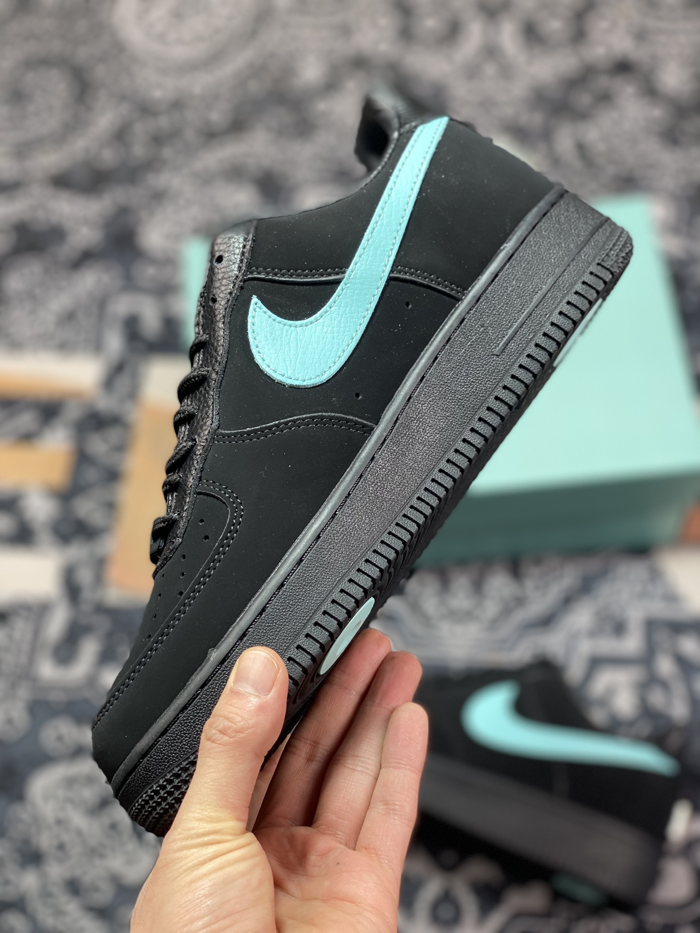 180 Tiffany & CO. x Air Force 1 Low ”1837”蒂芙尼联名黑蓝钩 DZ1382-001