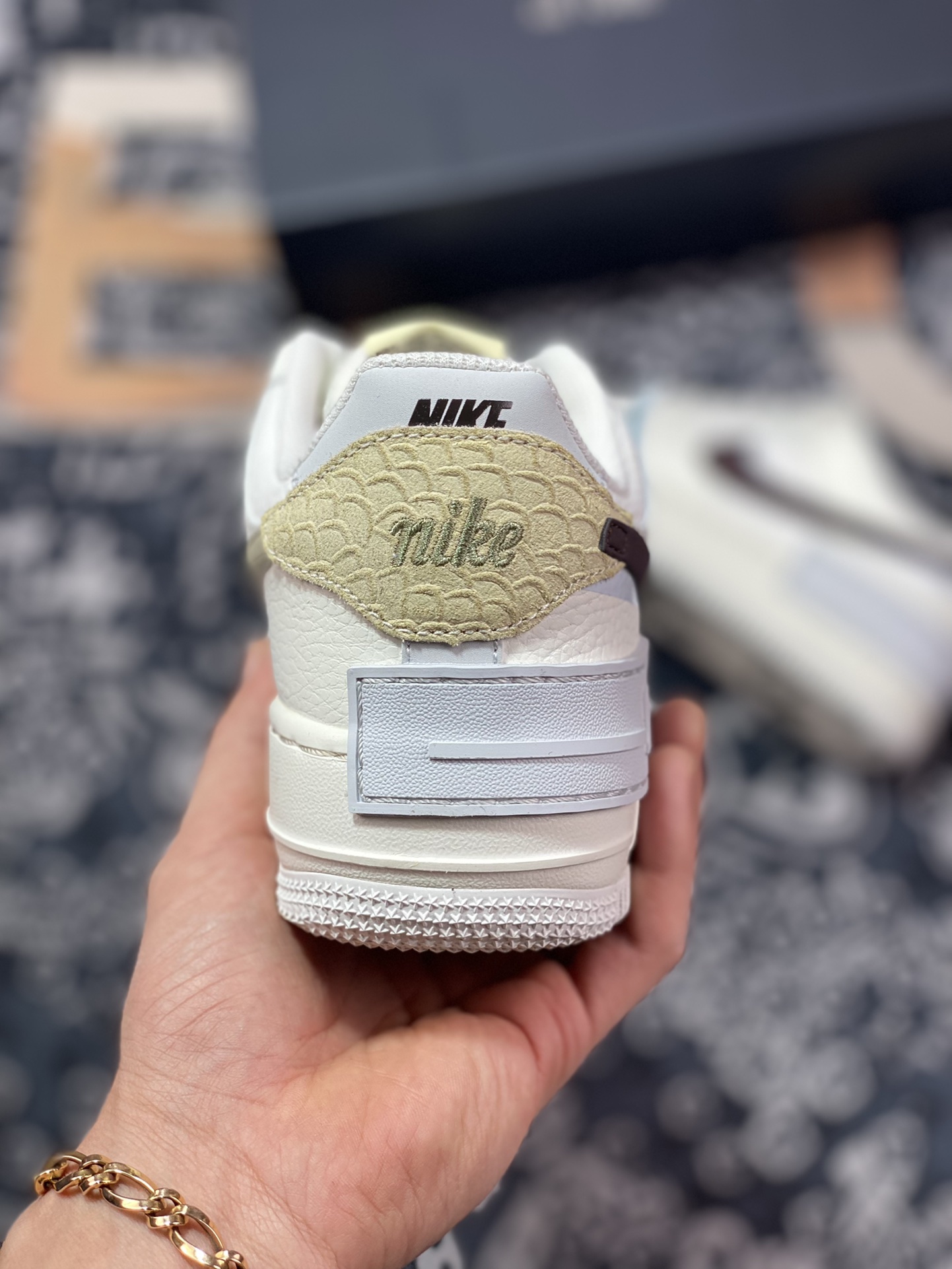 200 Nike WMNS Air Force 1 Shadow”Python”空军一号“蛋糕奶米白深棕鸳鸯钩子”FD0804-100