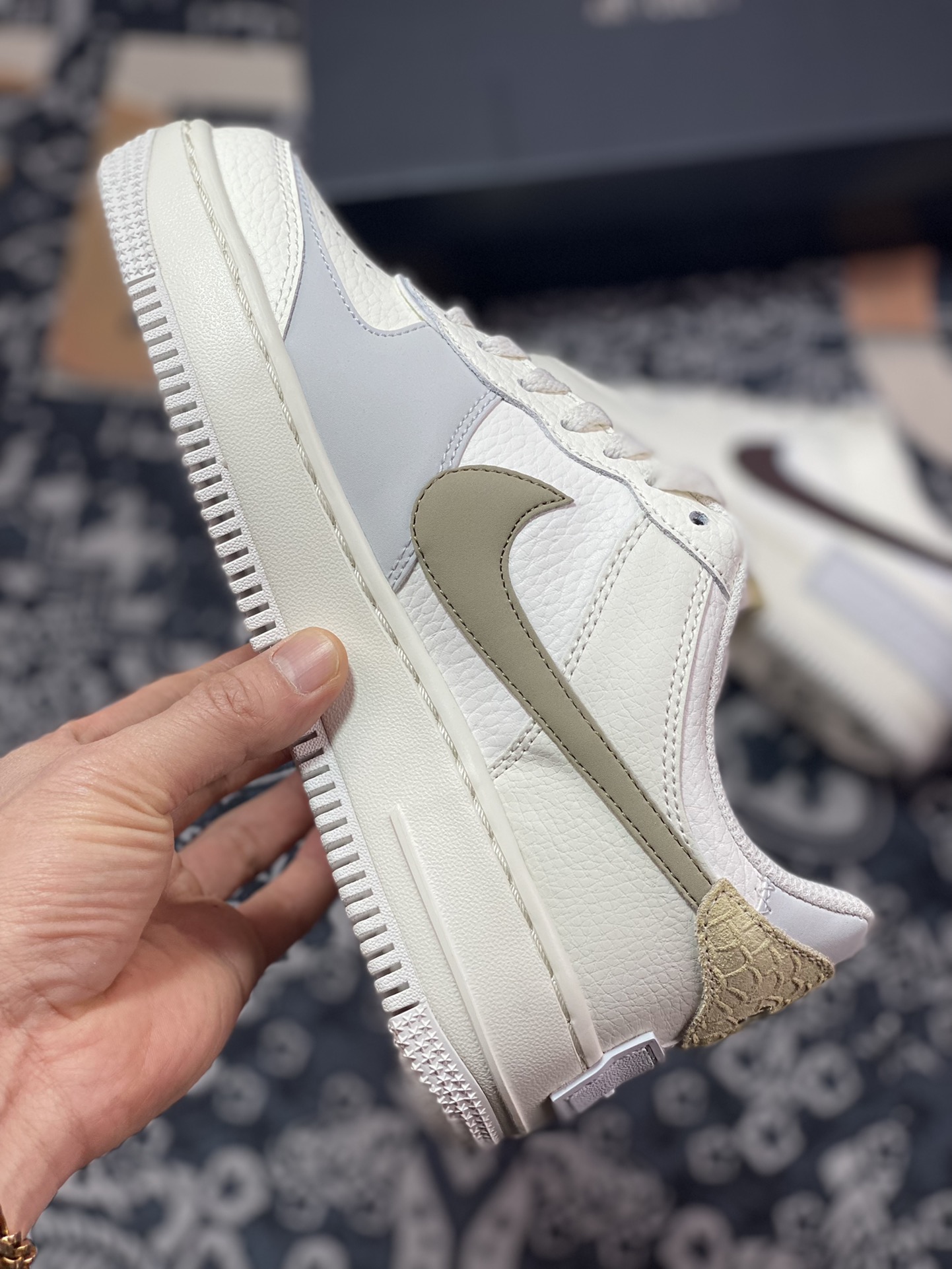 200 Nike WMNS Air Force 1 Shadow”Python”空军一号“蛋糕奶米白深棕鸳鸯钩子”FD0804-100