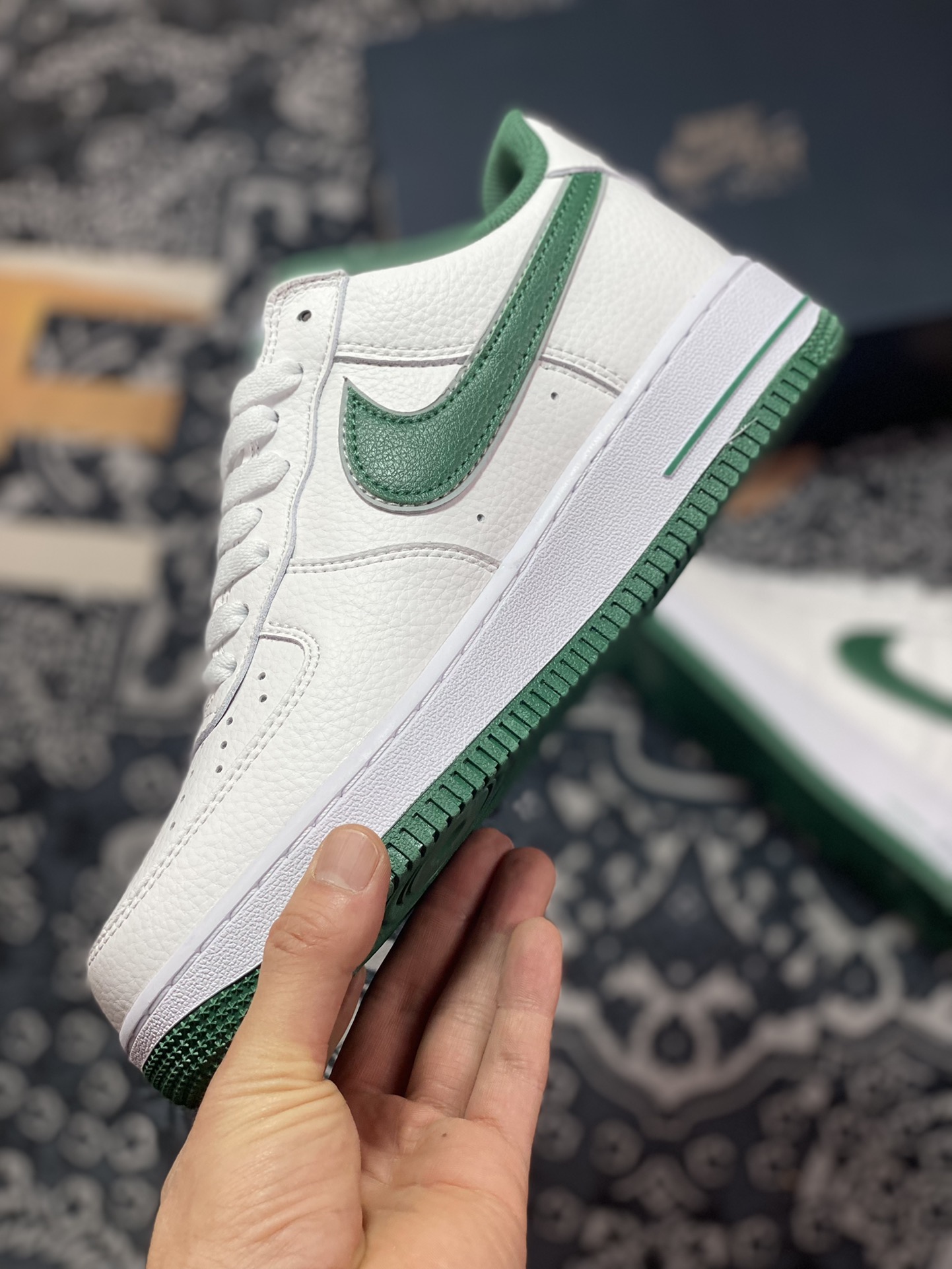 220  Nike Air Force 1 Low Premium PE”Four Horsemen”空军一号板鞋“皮革白深绿四骑士”FB9128-100