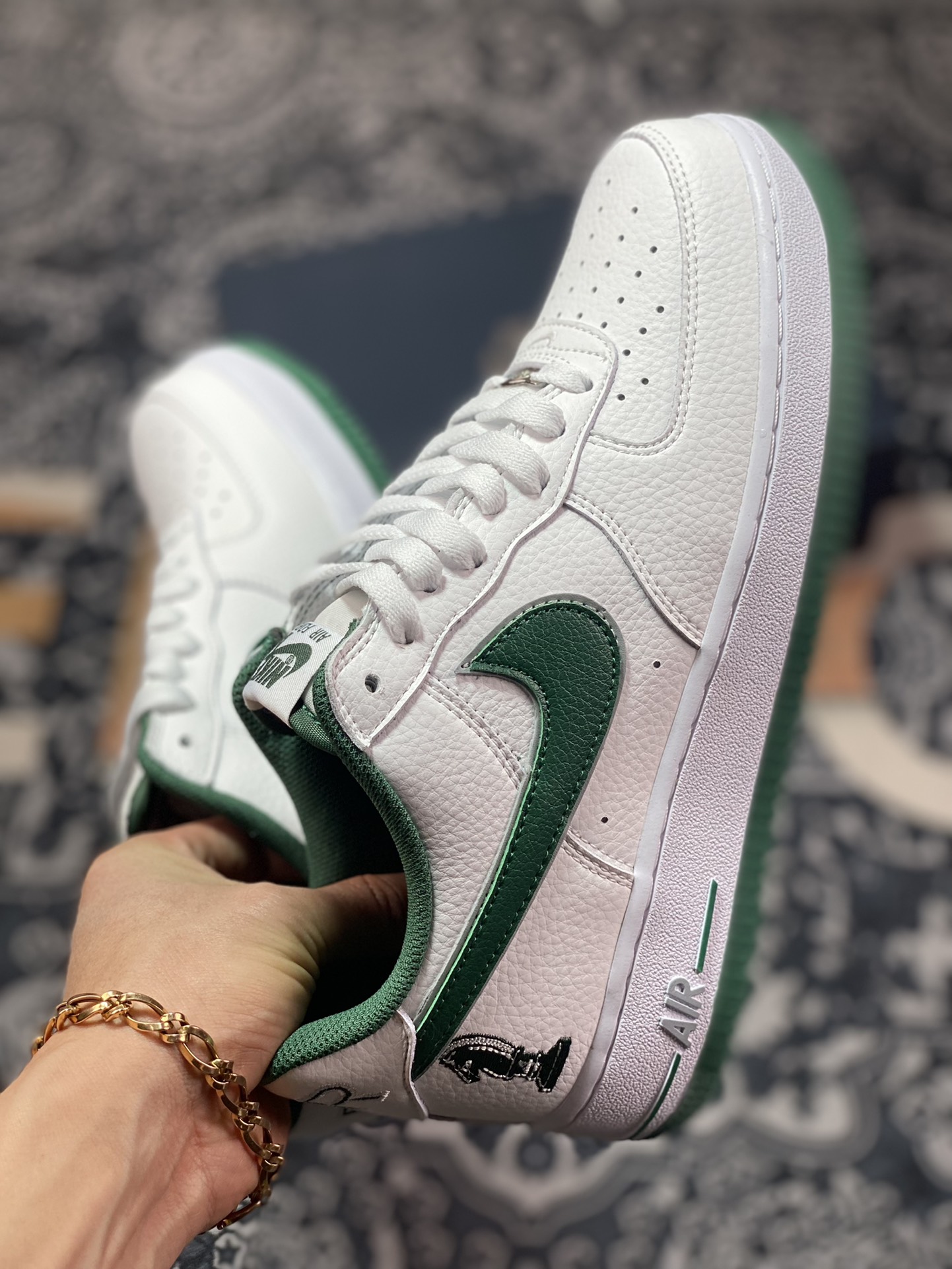 220  Nike Air Force 1 Low Premium PE”Four Horsemen”空军一号板鞋“皮革白深绿四骑士”FB9128-100