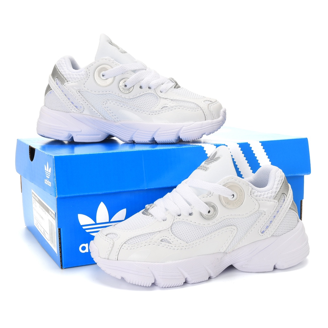 图片[9]-福利特Adidas 三叶草2023儿童运动鞋经典实拍👏三叶草经典儿童跑鞋 尺码：26-37-选品中心