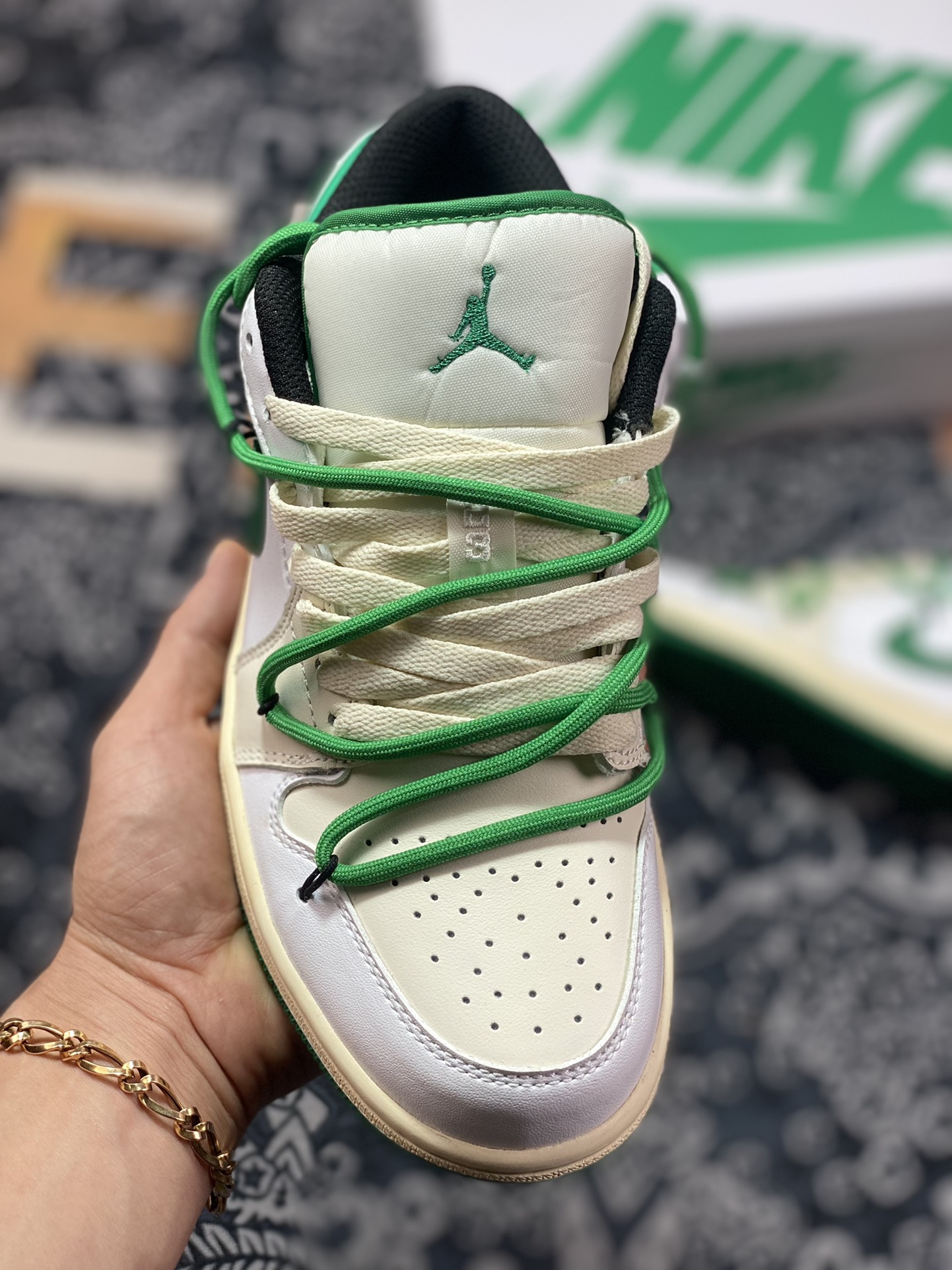 260  Air Jordan 1 Low”Black/Mystic Green”AJ1乔丹一代低帮“氧化黑绿脚趾绑绳”553560-129