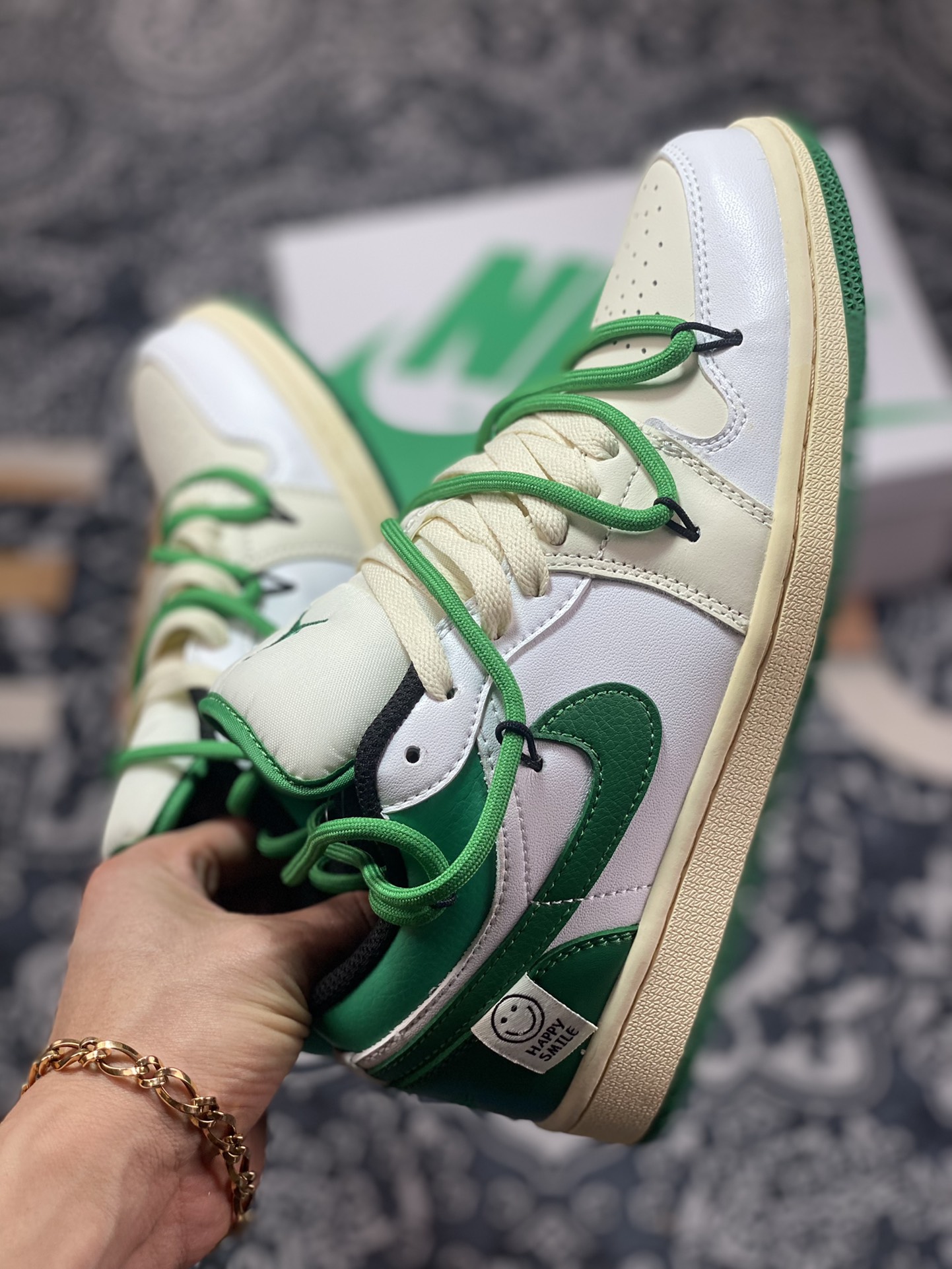 260  Air Jordan 1 Low”Black/Mystic Green”AJ1乔丹一代低帮“氧化黑绿脚趾绑绳”553560-129