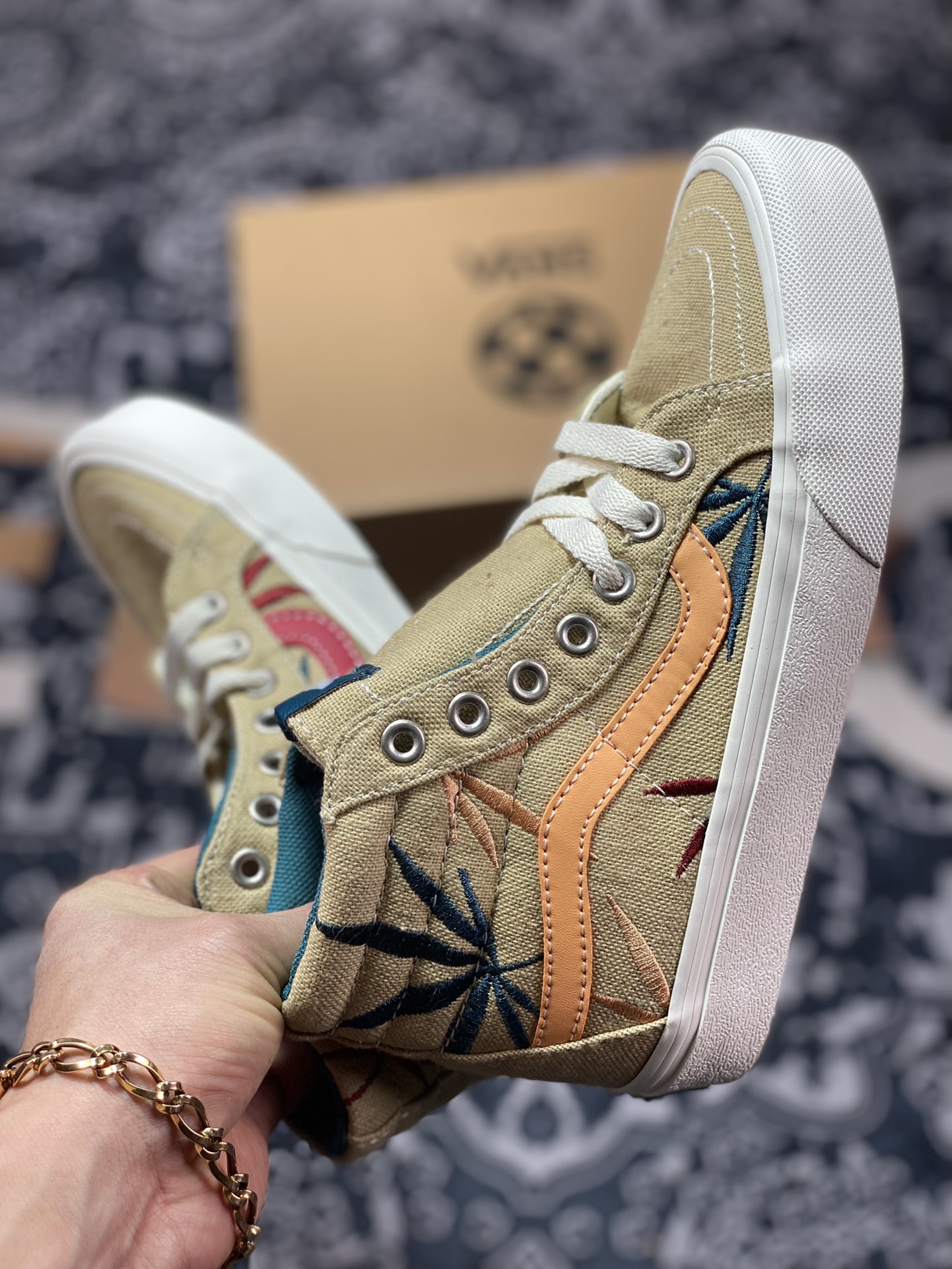 170   Vans Sk8-Hi Vault OG VR3 枫叶范斯官方