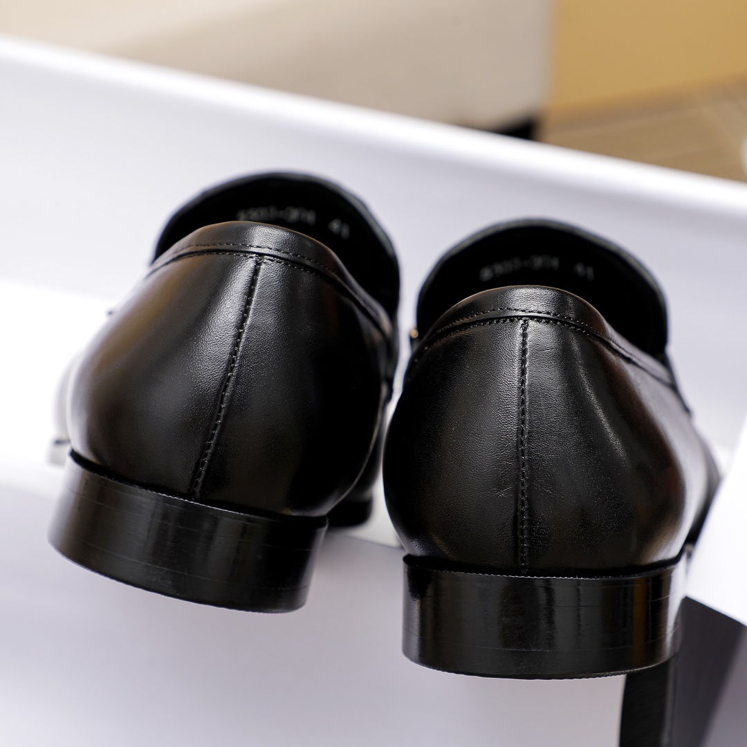Prada Men's Leather Loafers with Anti-Slip Rubber Sole - Black and Brown 9 i1679284058 464 7
