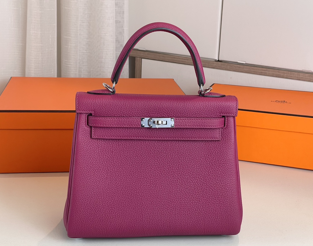 Hermes Kelly Handbags Crossbody & Shoulder Bags Purple Rose Silver Hardware