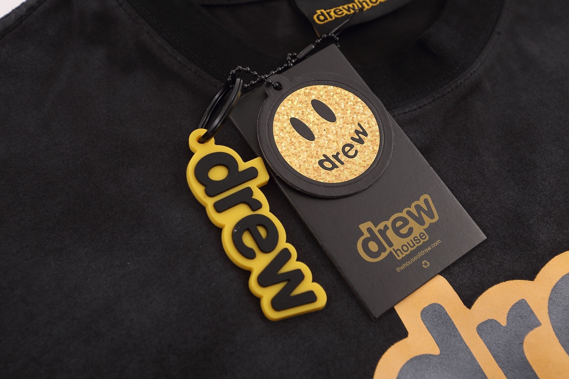 “DREW HOUSE Classic Letter-Printed Shampoo Short Sleeves in Black Cotton Fabric” - 图片 4