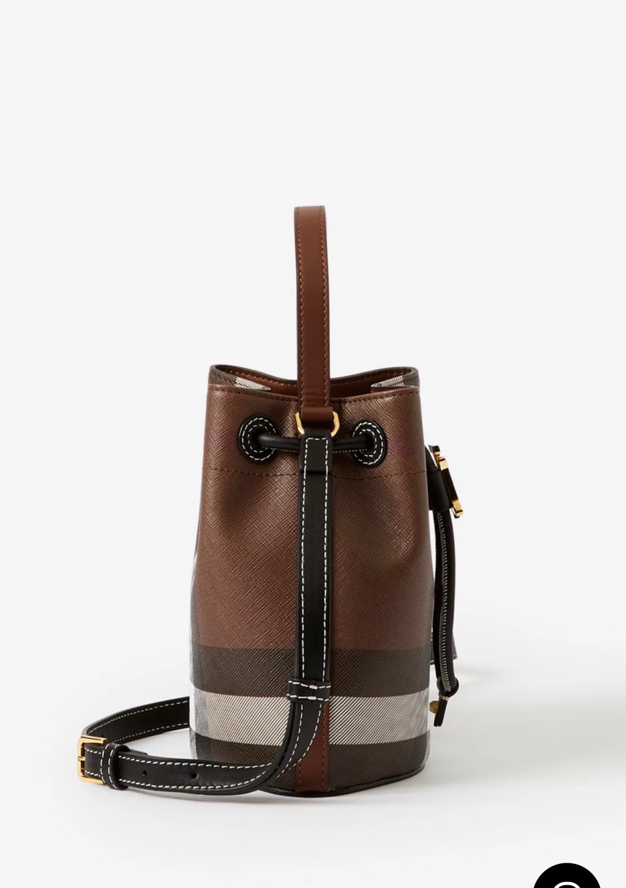Burberry bag Official website picture — photo 3