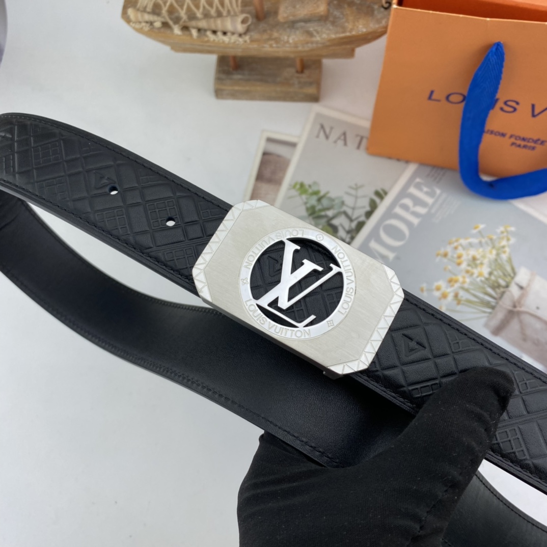 LV男士花皮腰带38mm双面进口皮可