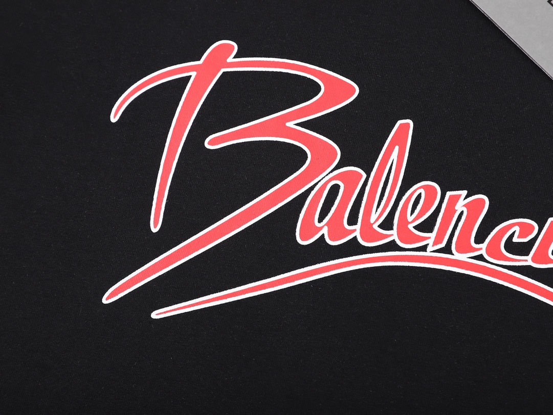 170 Balenciaga/ 巴黎 23SS极简字母logo 印花短袖