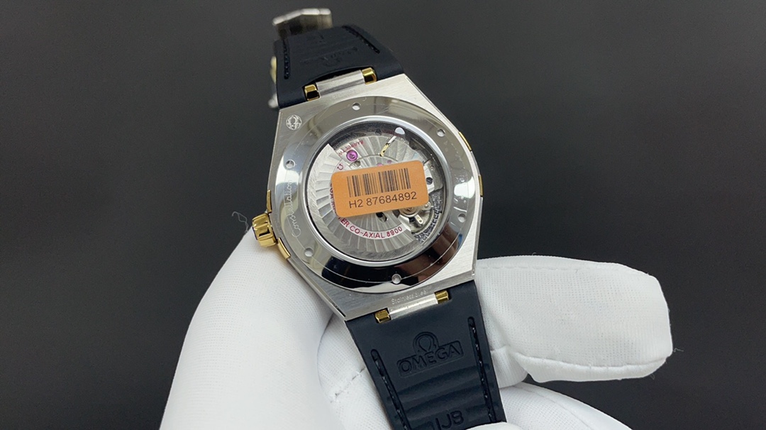 Omega 欧米茄 星辉永恒 第五代星座 41mm 8900机