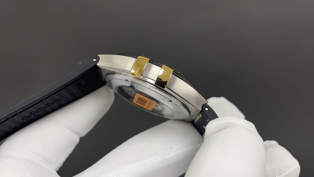 Omega 欧米茄 星辉永恒 第五代星座 41mm 8900机