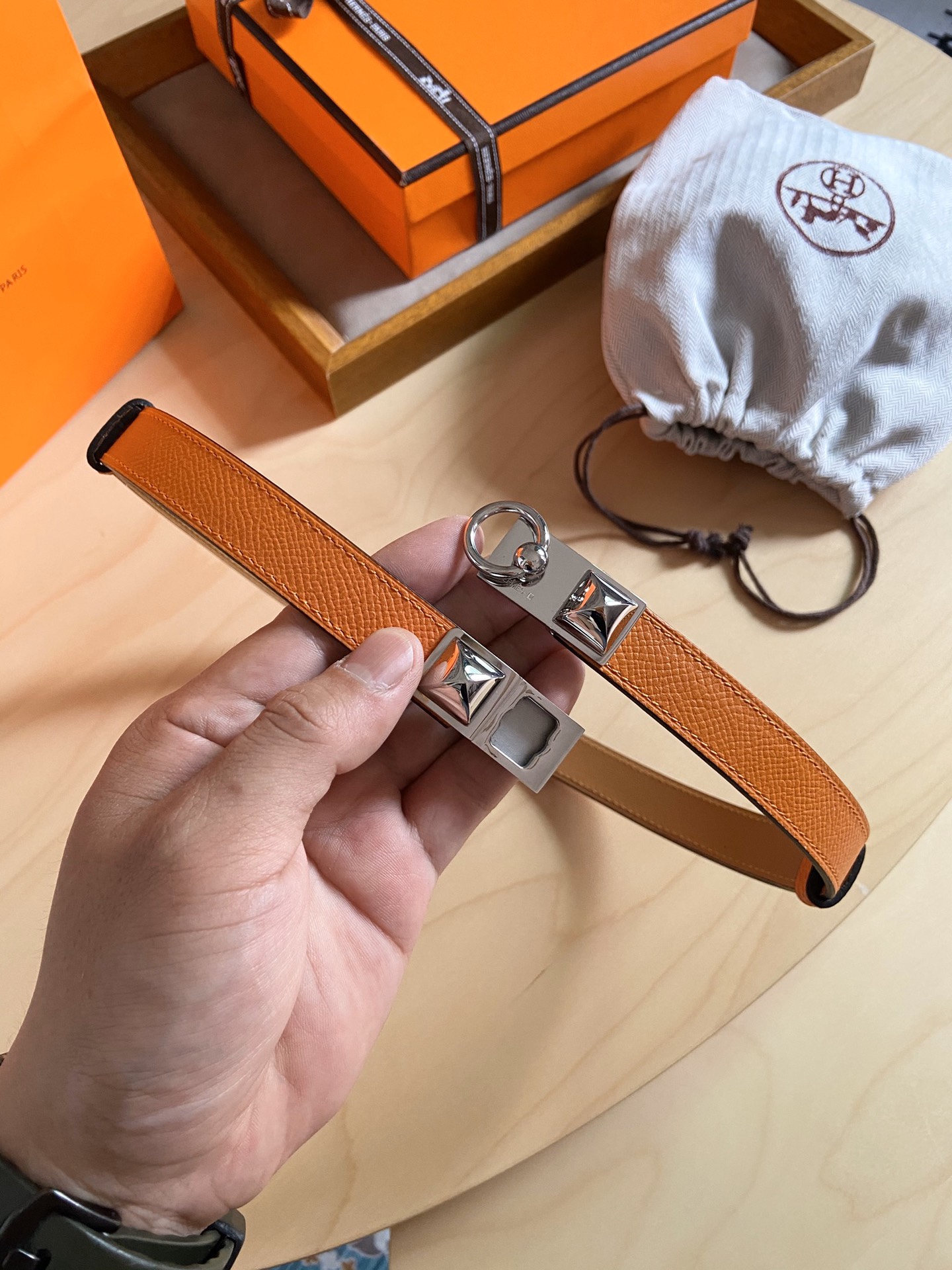 Hermès 凯利女款皮带，EPSOM进口小牛皮，新款菱形金字塔扣，长度可调节，一带通用码 夏日精品 宽度 1.8cm