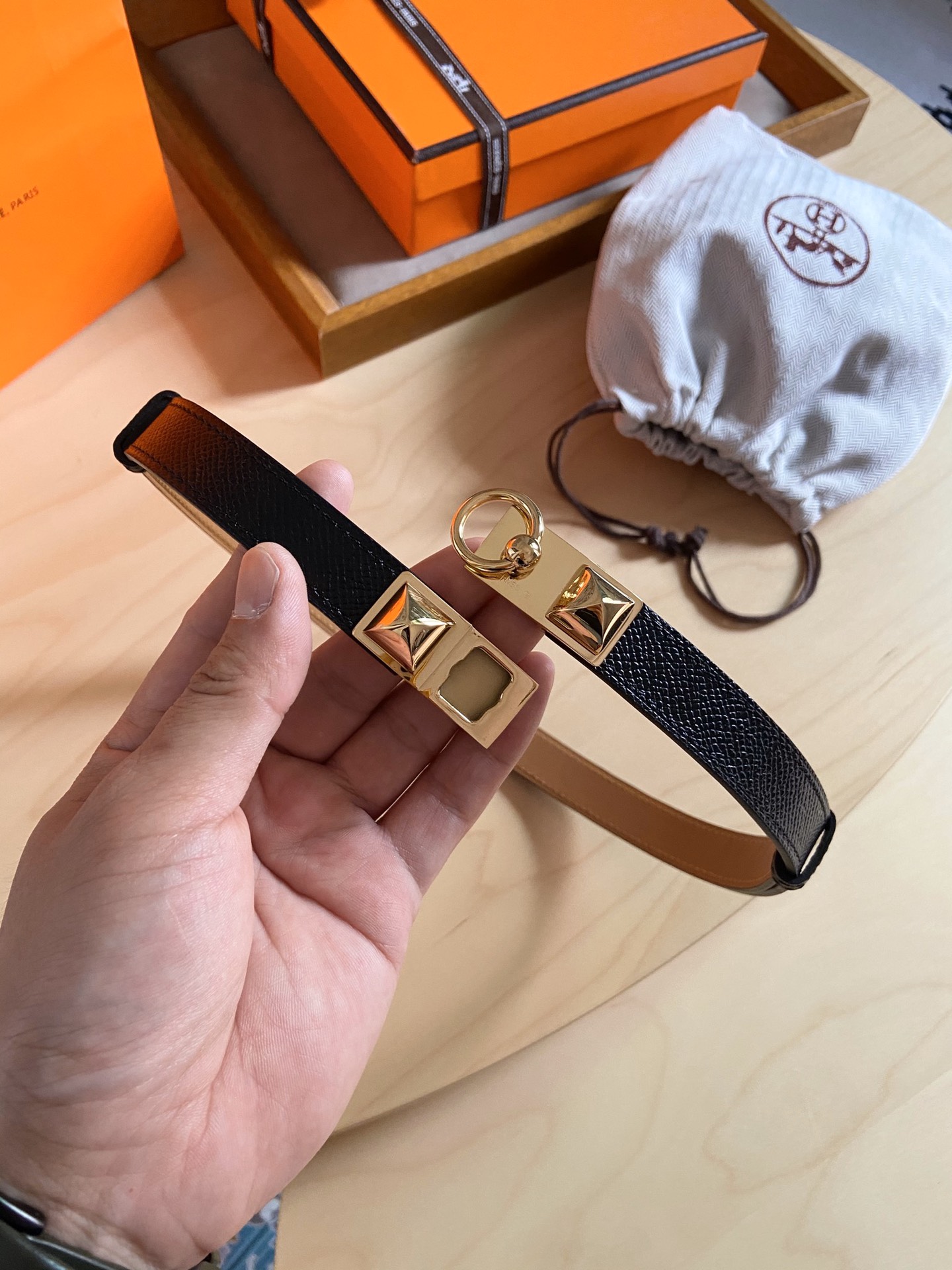 Hermès 凯利女款皮带，EPSOM进口小牛皮，新款菱形金字塔扣，长度可调节，一带通用码 夏日精品 宽度 1.8cm