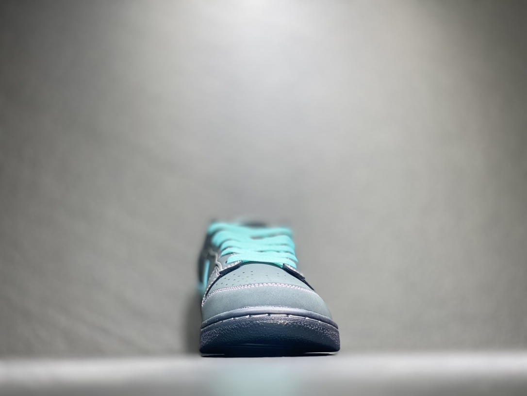 NIKE dunk SB Low Tiffany GT0627-332