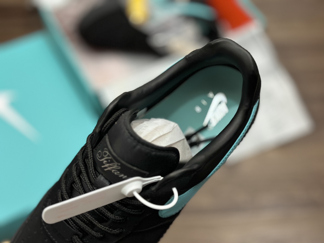 Nike Air Force 1 LOW 空军一号联名”蒂芙尼”  DZ1382-001