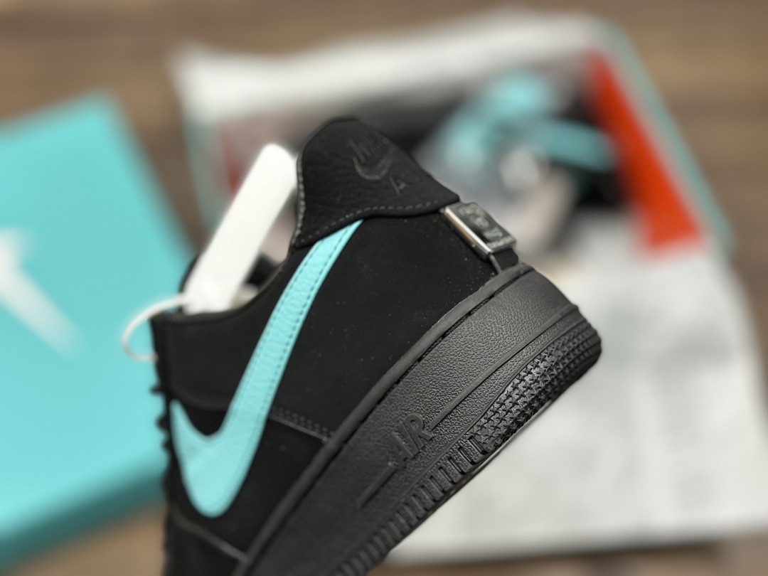 Nike Air Force 1 LOW 空军一号联名”蒂芙尼”  DZ1382-001