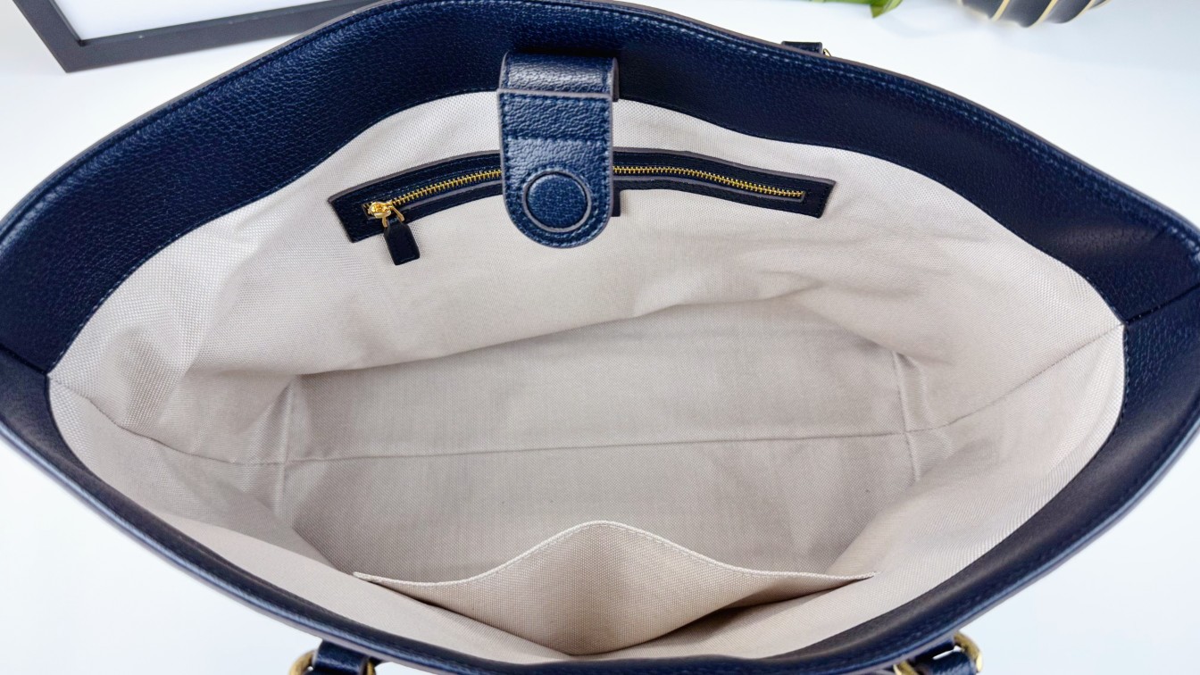 💰400 G家最新购物袋🛍️ GG图案和条纹织带，且