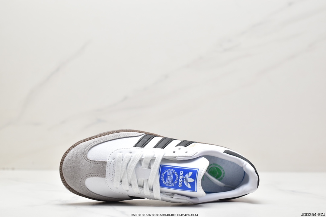 Adidas classic Samba OG FW2427 for nearly 70 years