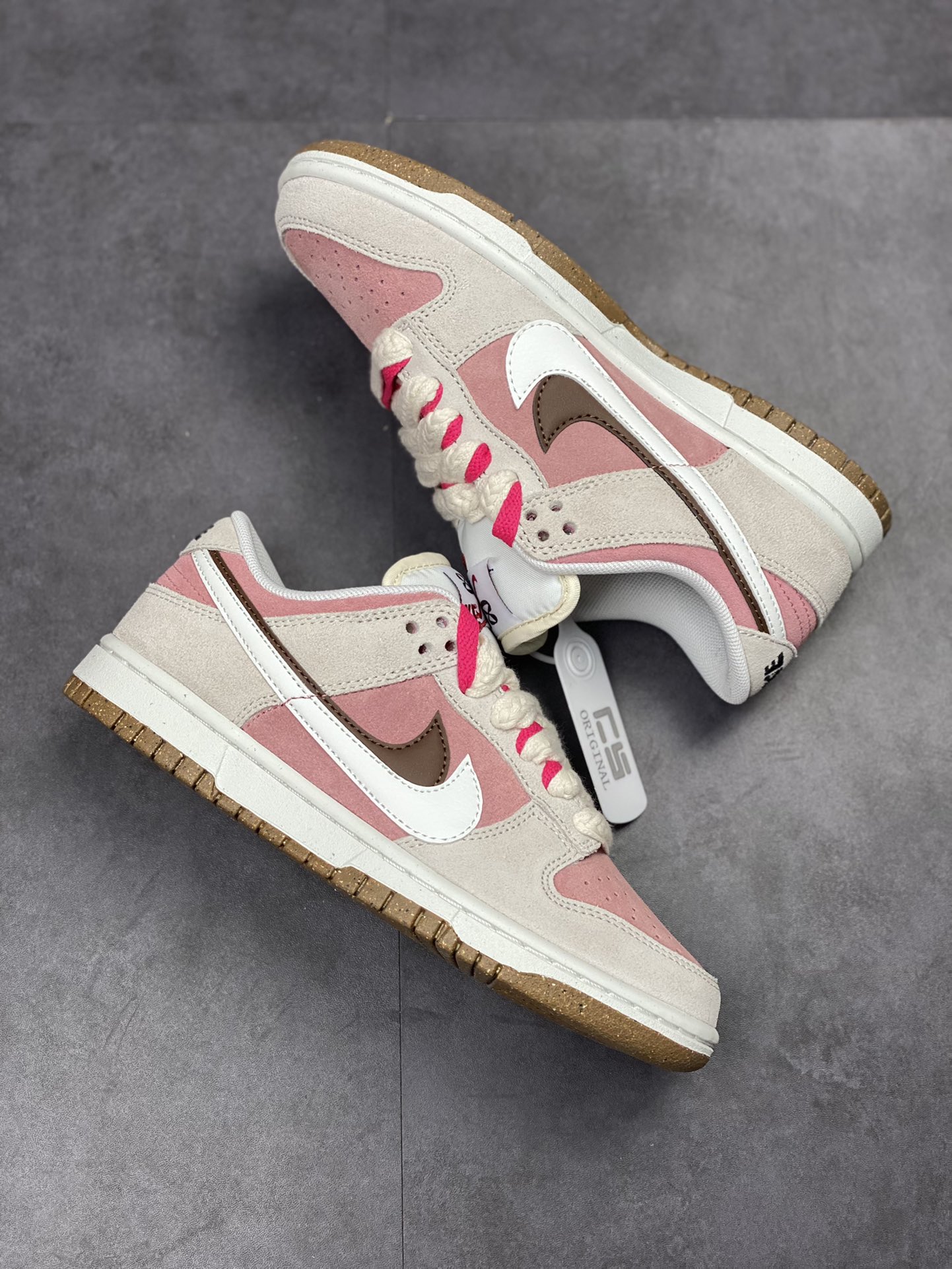 Nike SB Dunk Low 豆沙 樱桃 DO9457-121