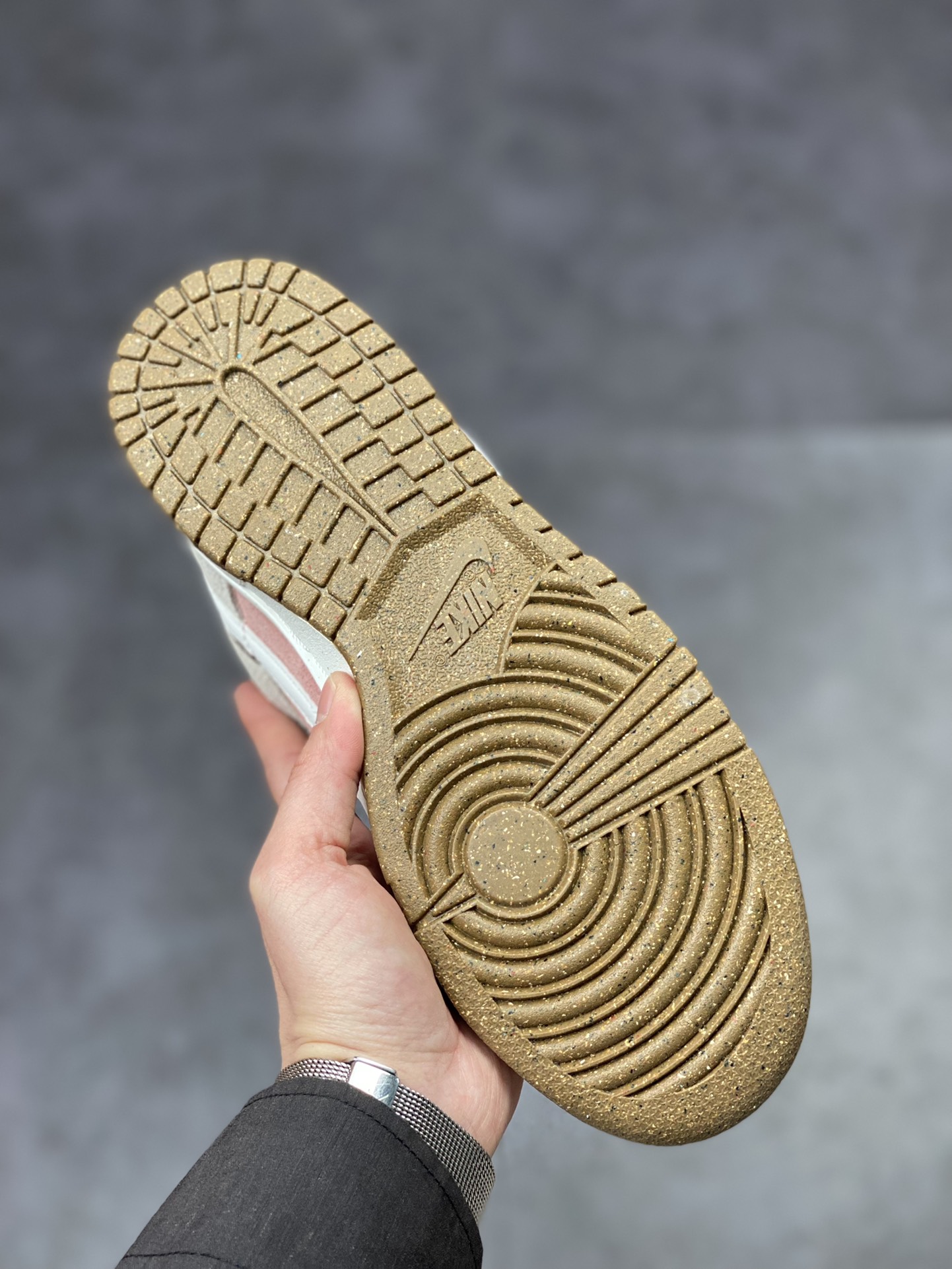 Nike SB Dunk Low 豆沙 樱桃 DO9457-121