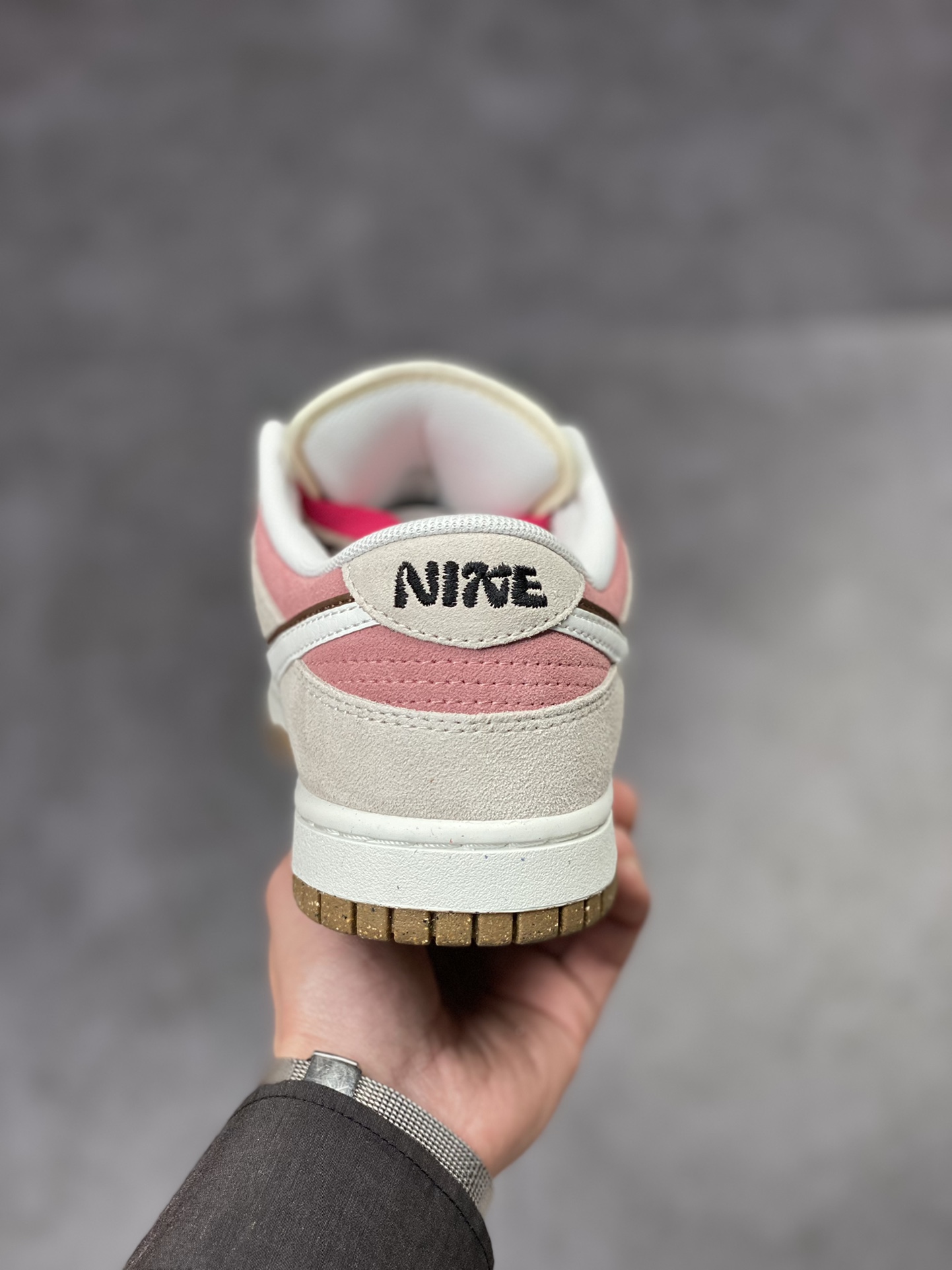 Nike SB Dunk Low 豆沙 樱桃 DO9457-121