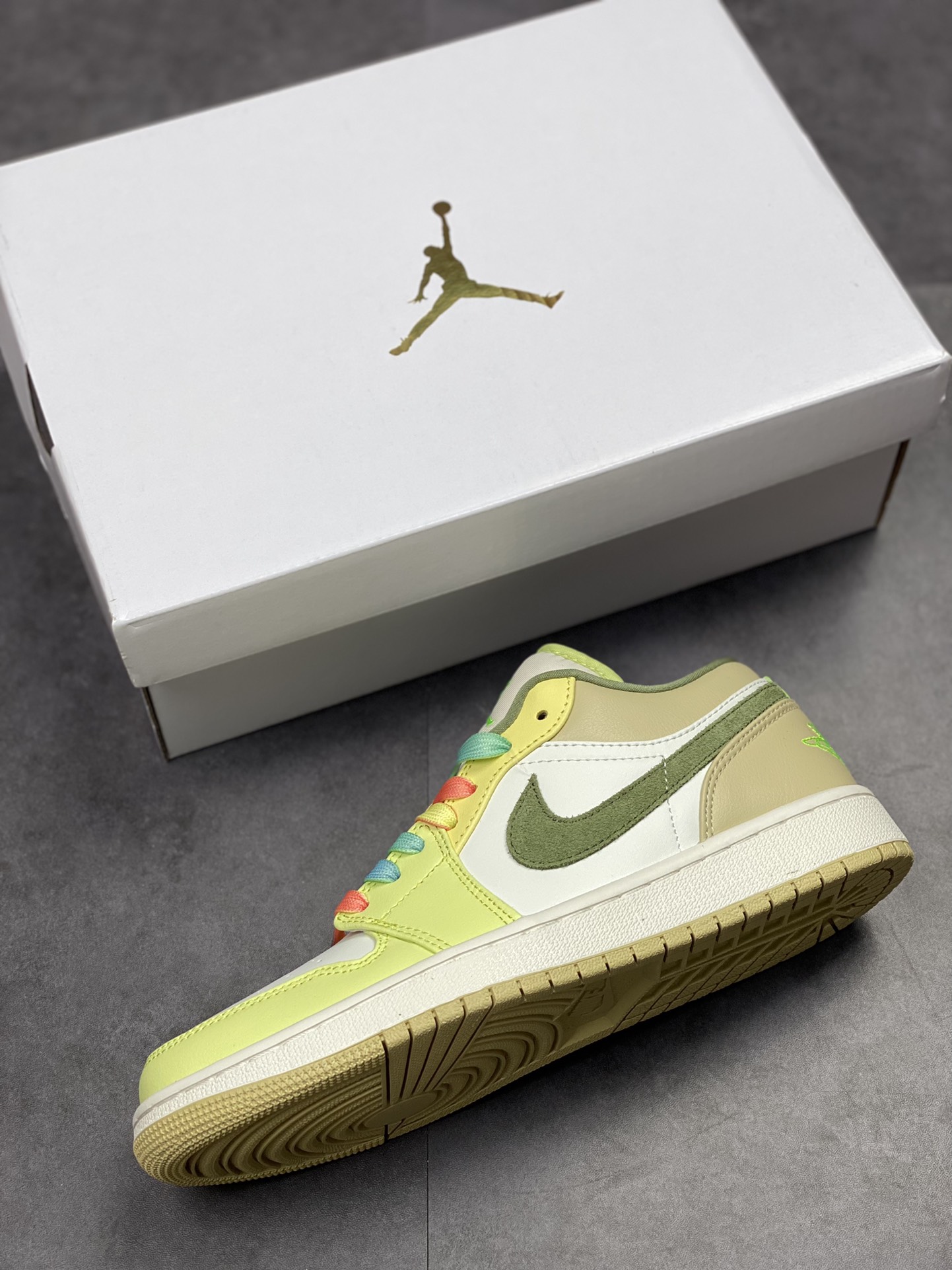 Air Jordan 1 Low 白绿脚趾 AJ1乔1低帮休闲板鞋FD9906-131