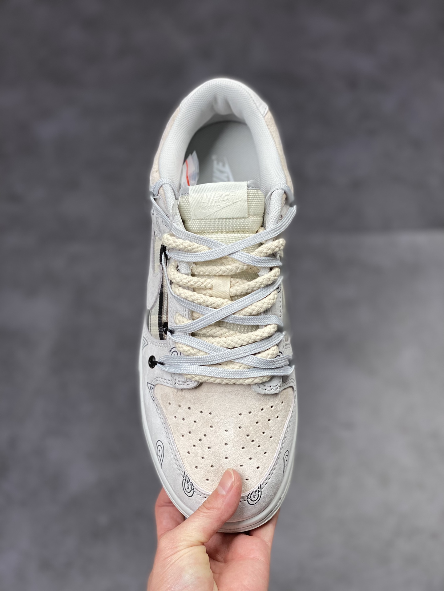 NIKE SB Dunk Low 复古腰果花 DD8338-001