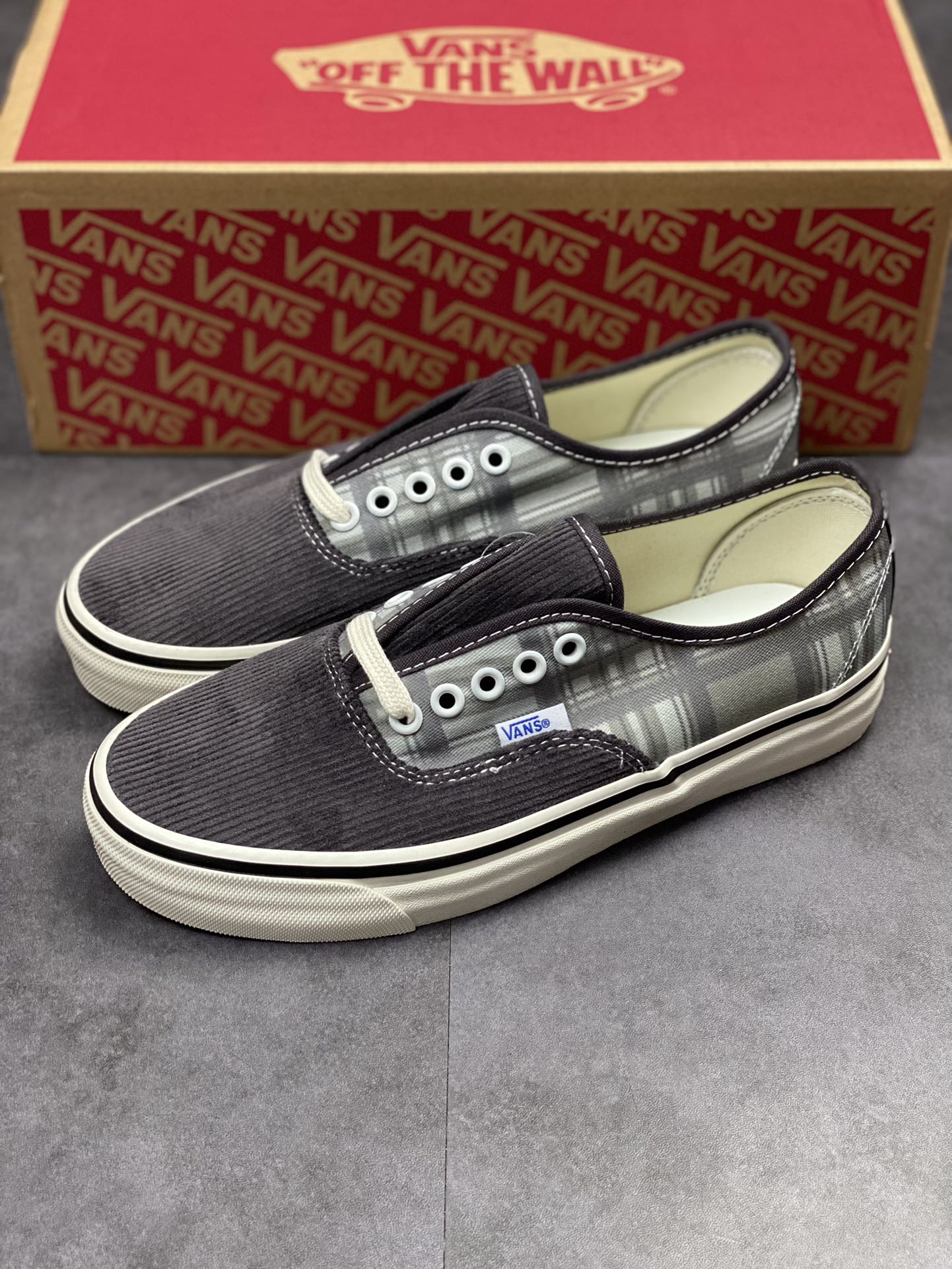 VANS 2023 new men's and women's Authentic 44 DX canvas shoes VN0005U81O7