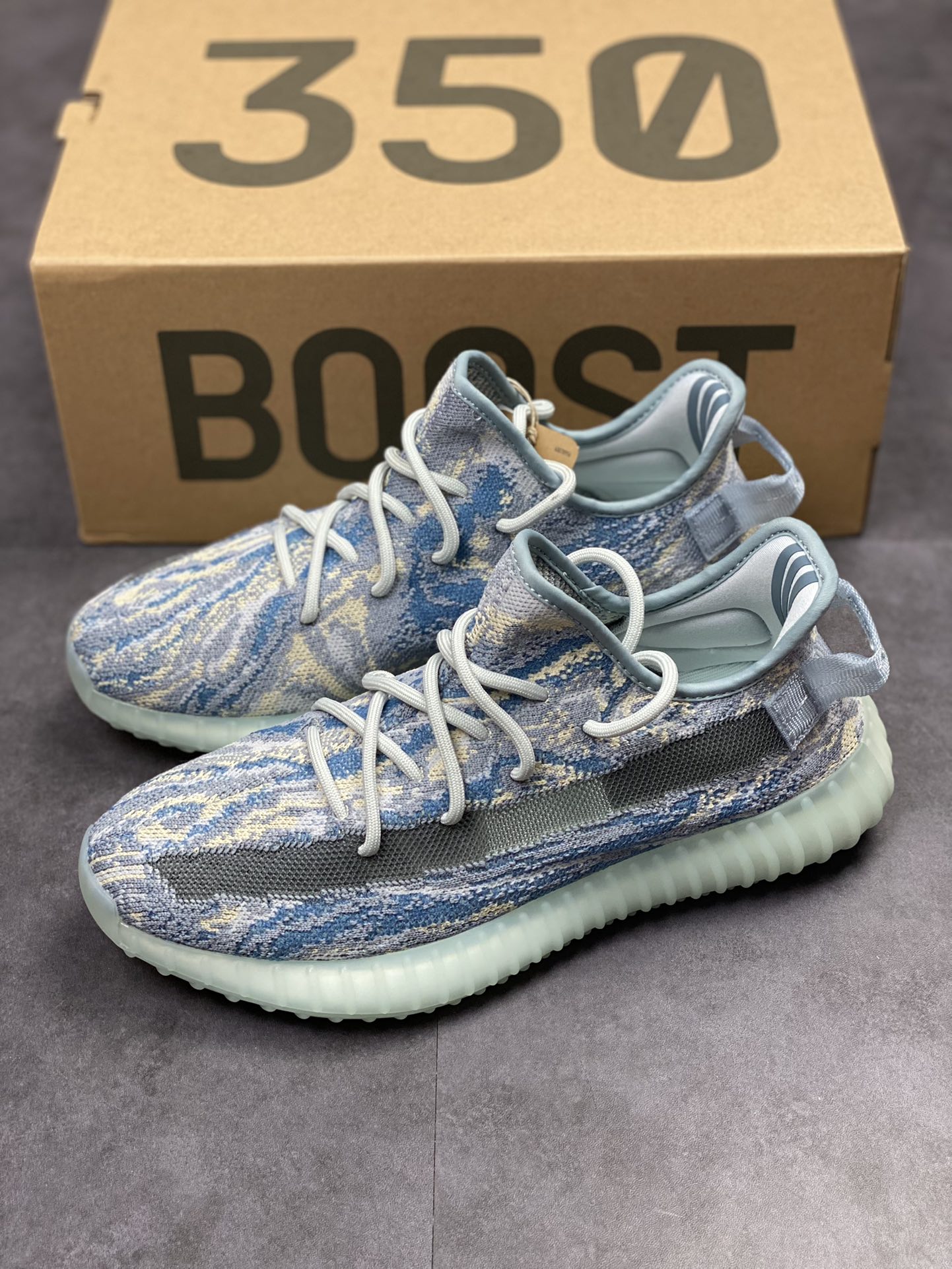 Adidas Yeezy Boost 350 V2 Blue Gray Tyrannosaurus Marble Pattern GW3375