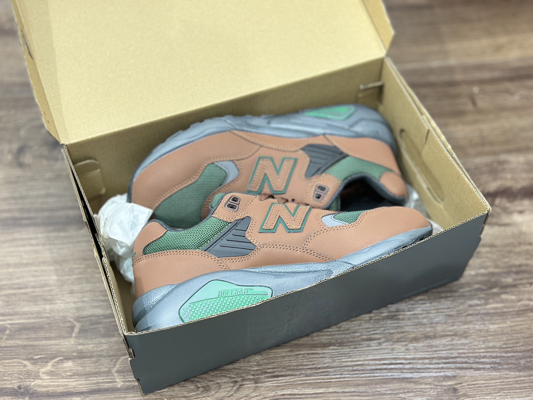 Stray Rats x NBNew Balance MT580 series classic retro casual sports jogging MT580RTB