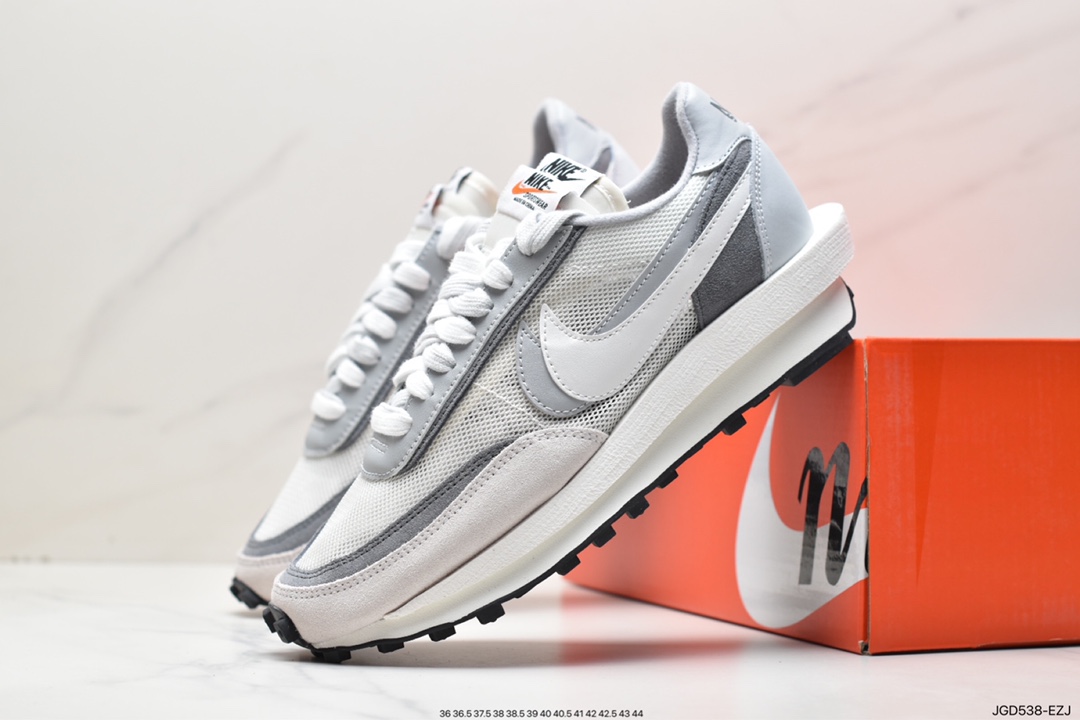 180 日式解构美学SACAI联名 × NIKE LDV Waffle重叠设计前卫华夫变形休闲慢跑鞋BV0073-001