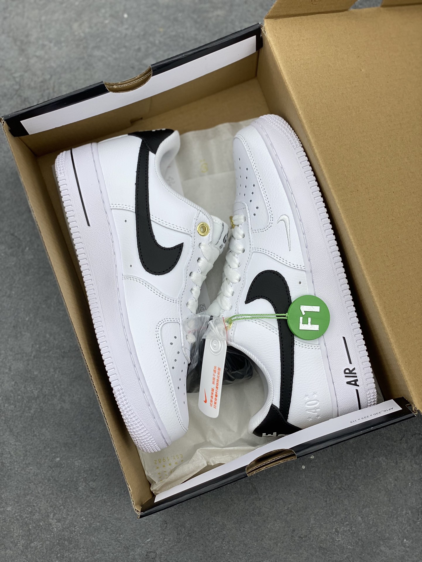 Nike Air Force 1 '07 "Malachite" White/Black Leather Sneakers 10 i1679336967 9919 8